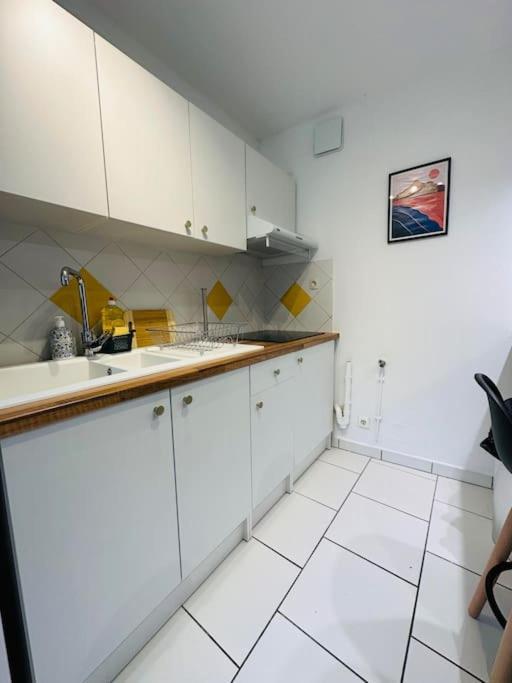 Appartement Confidentiel ラン エクステリア 写真